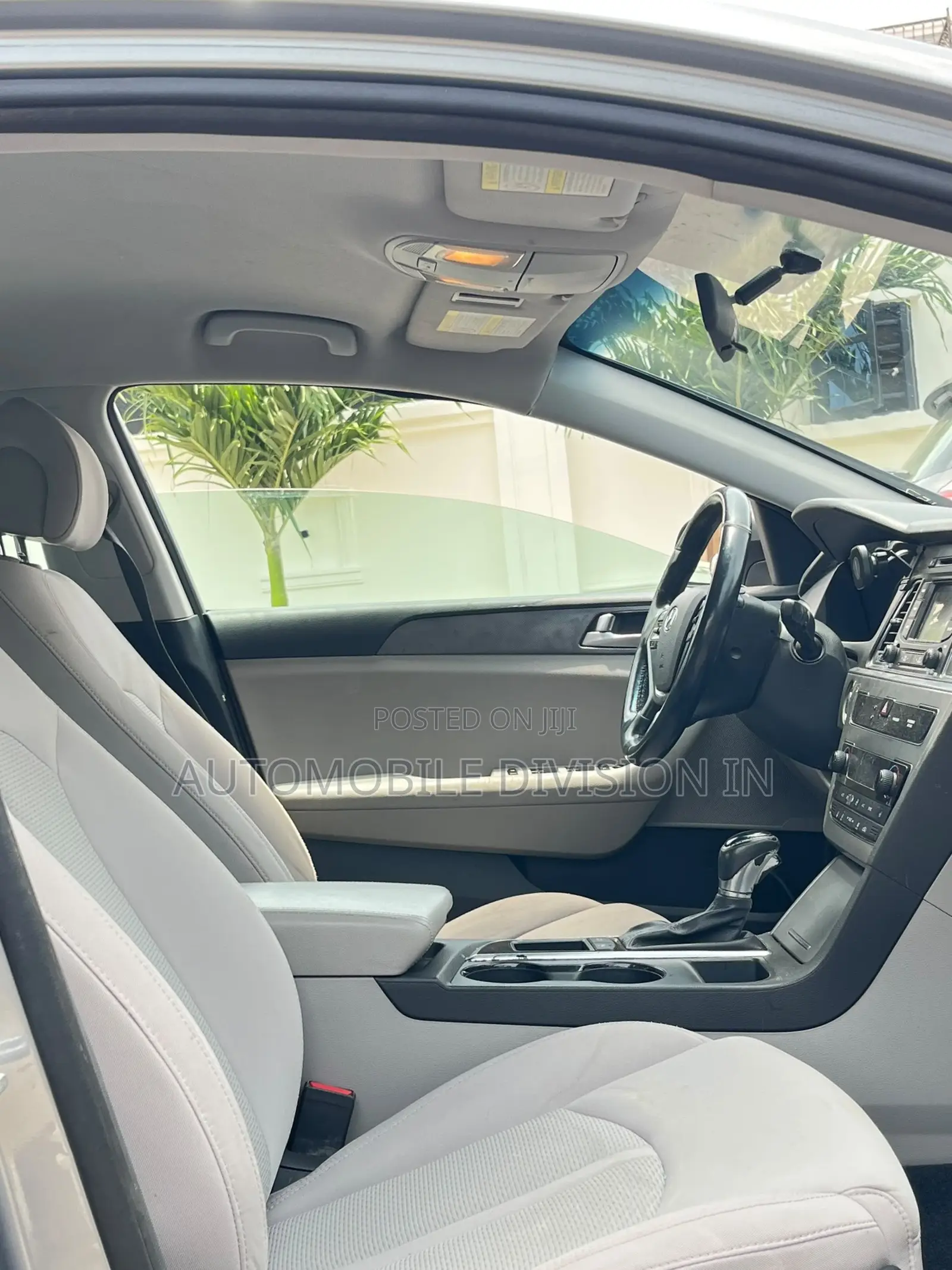 Hyundai Sonata SE 4dr Sedan (2.4L 4cyl 6A) 2014 Gray