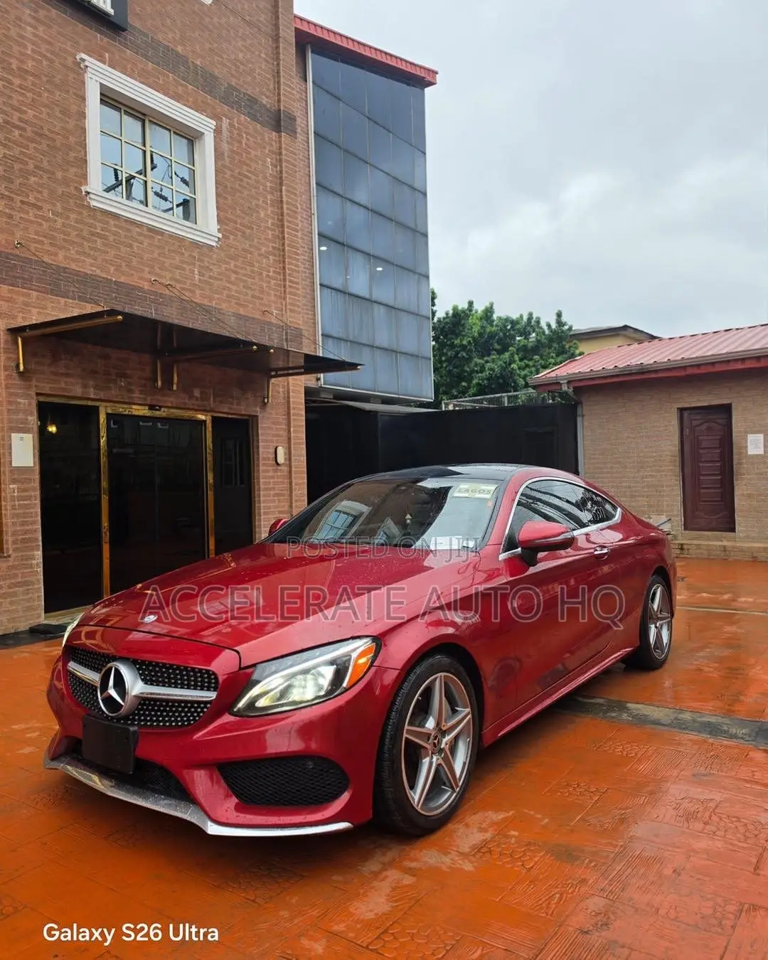 Mercedes-Benz C300 Base 4Matic Coupe AWD (2.0L 4cyl 7A) 2017 Red