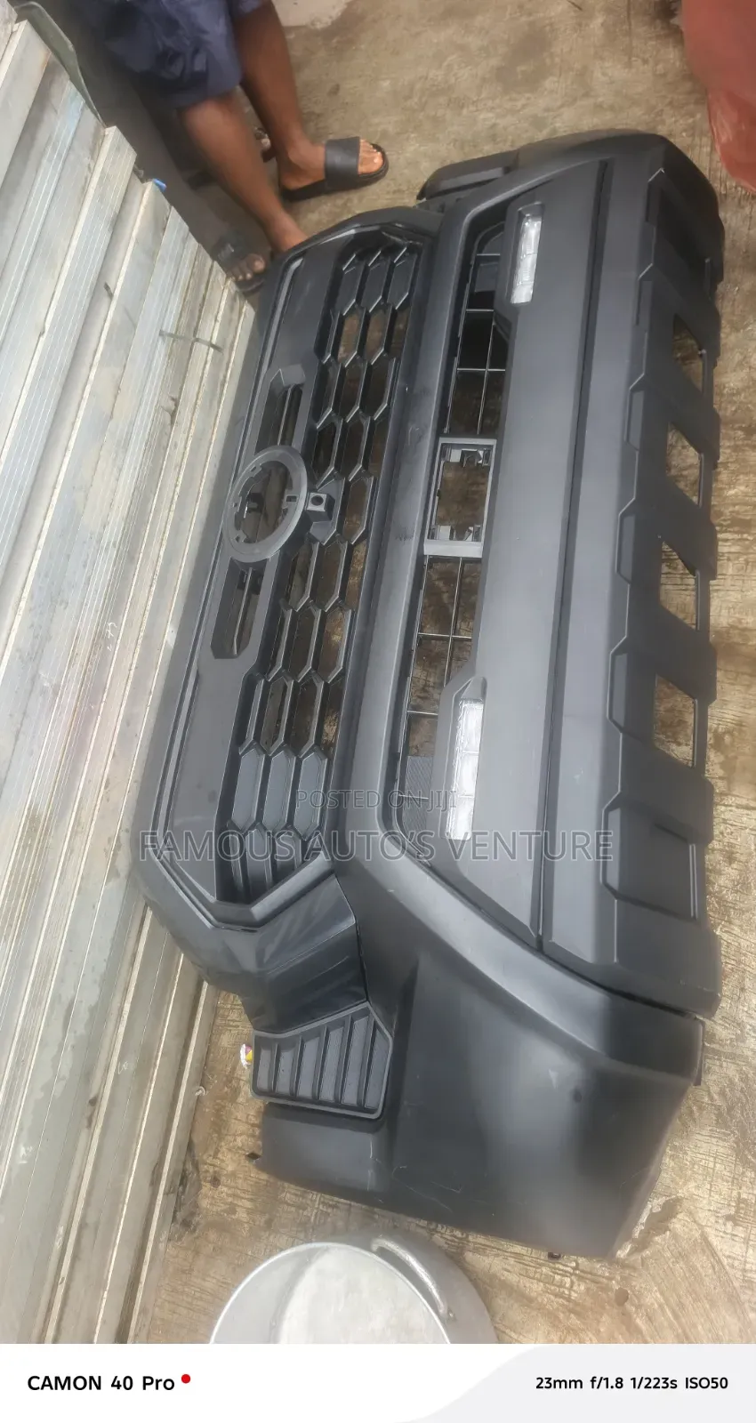 Bumper Toyota Tacoma Tundra 2024 Model