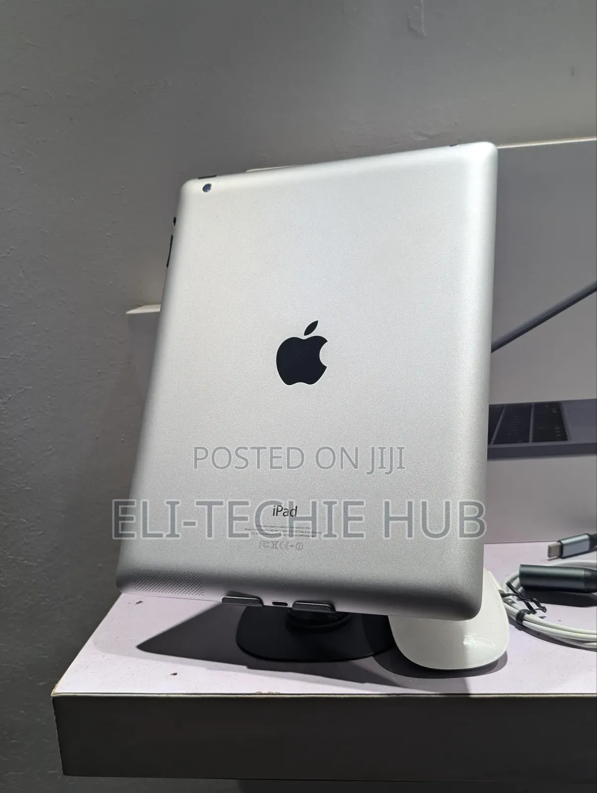 Apple iPad 4 Wi-Fi 16 GB Silver
