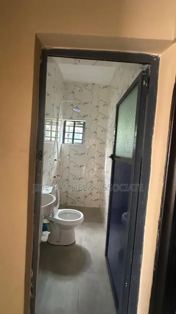 Furnished 2bdrm Block of Flats in Ayobo for rent