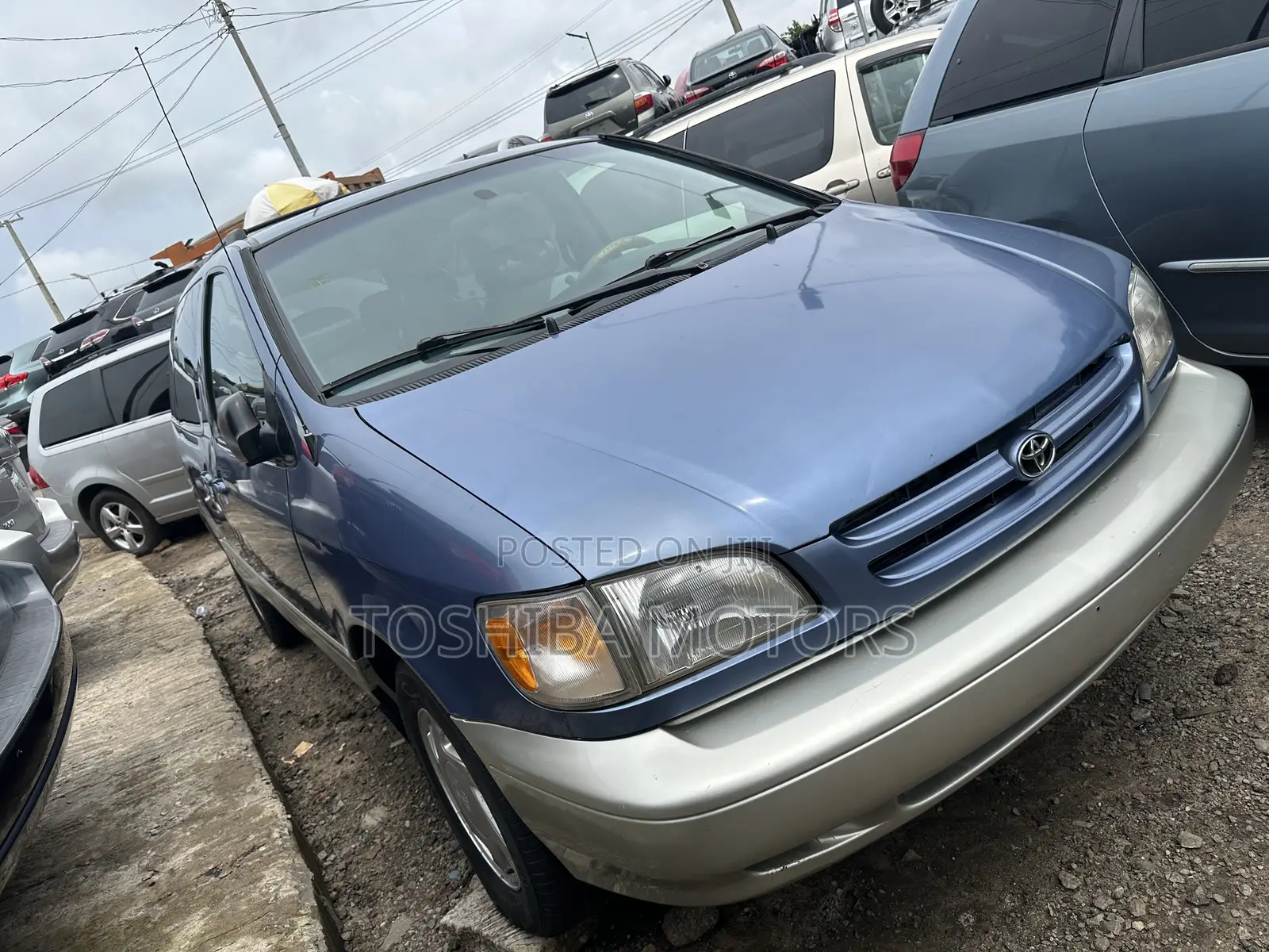 Toyota Sienna XLE 1999 Blue