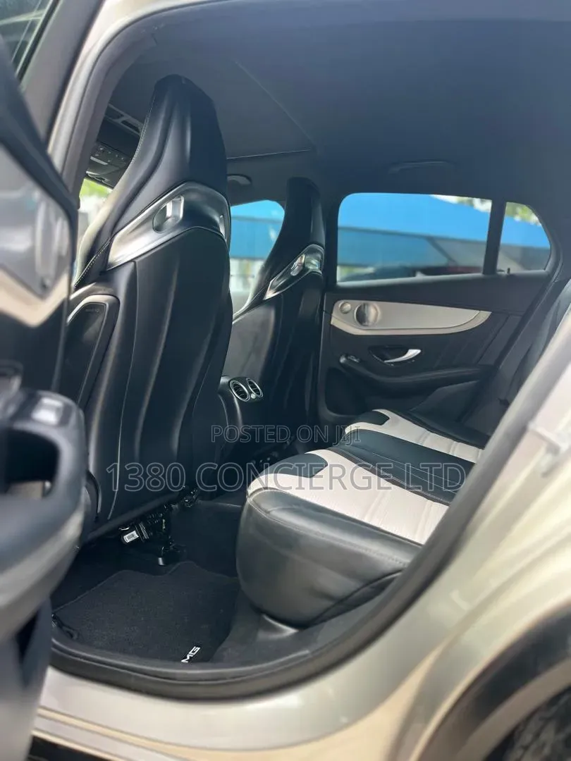 Mercedes-Benz GLC-Class 2019 Gold