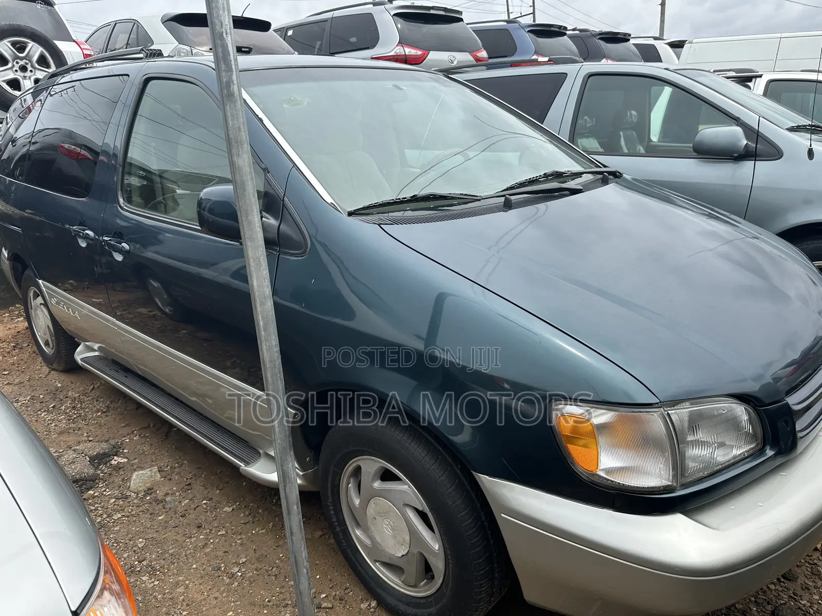 Toyota Sienna LE 2003 Green