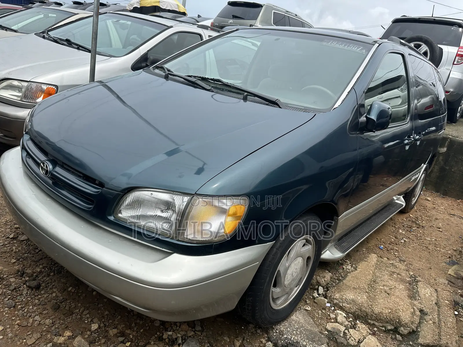 Toyota Sienna LE 2003 Green