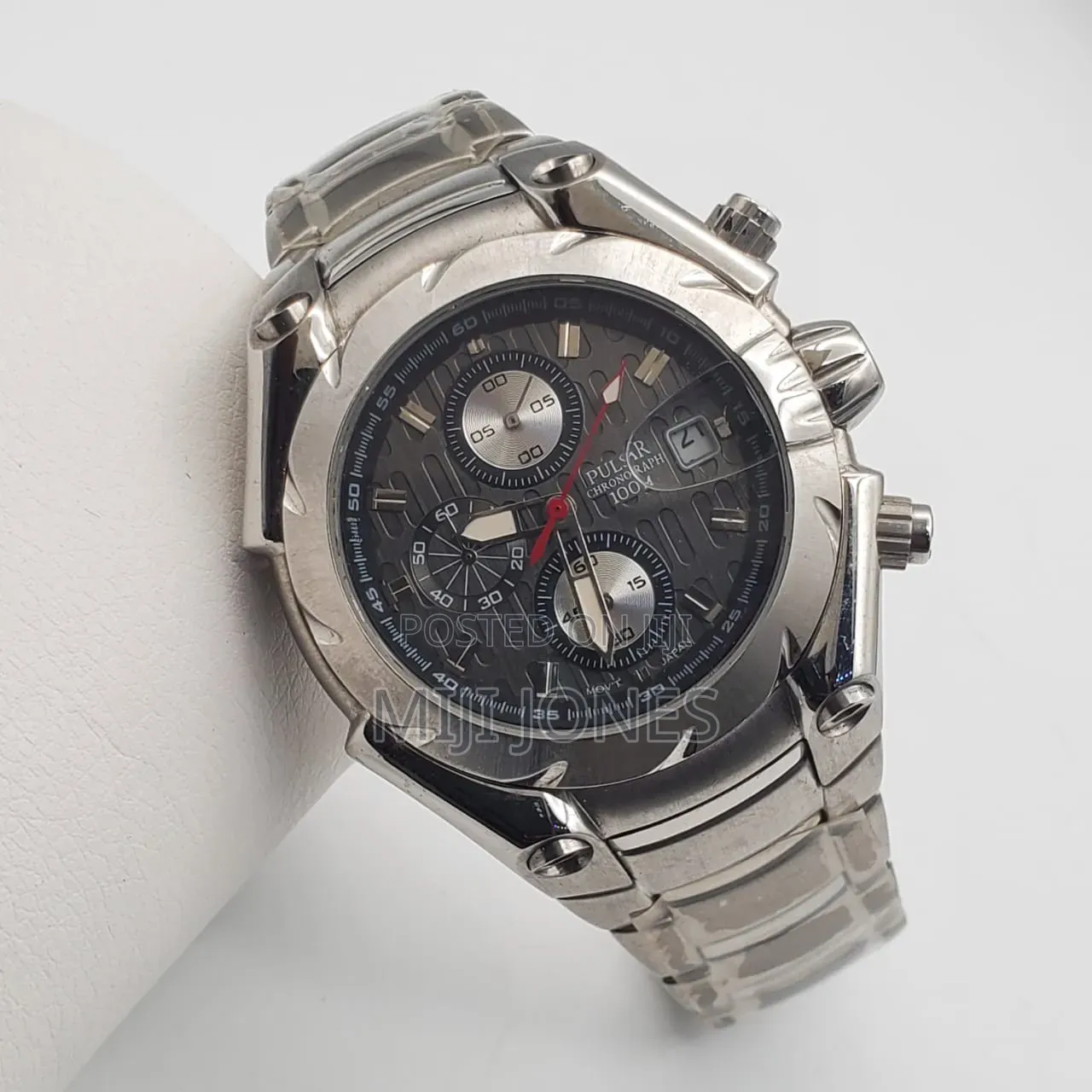*Formal Men's Watch With Metal Chain Bracelet - New*