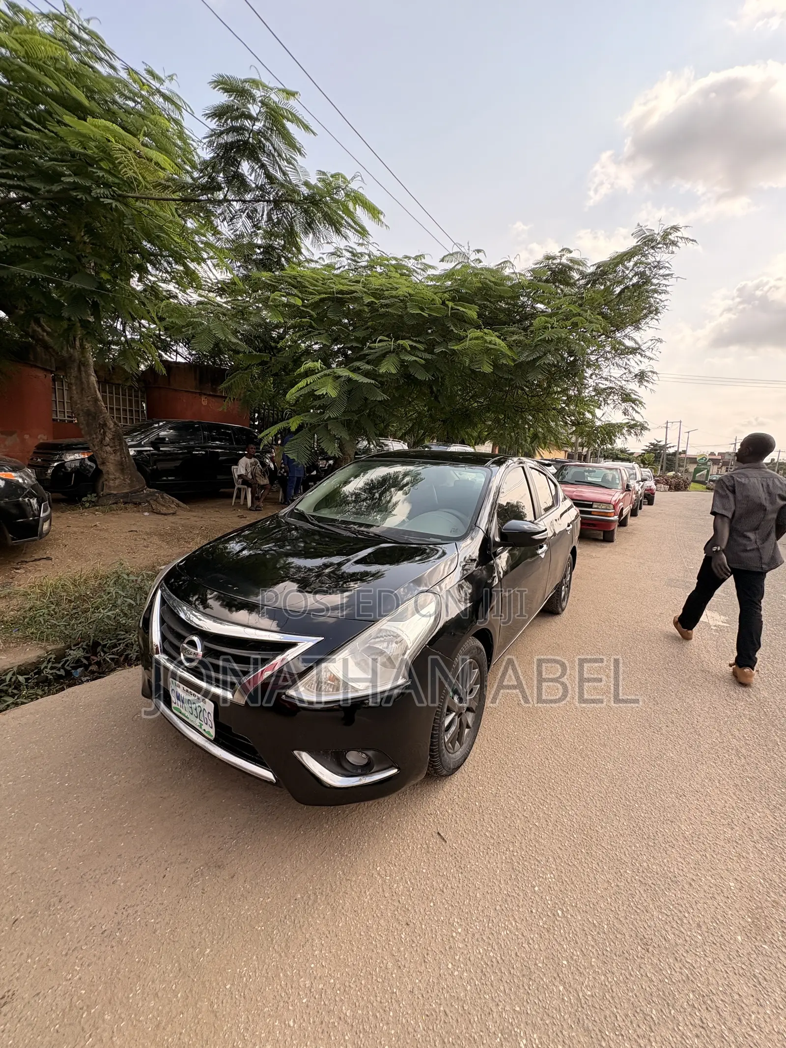 Nissan Almera 2016 Black