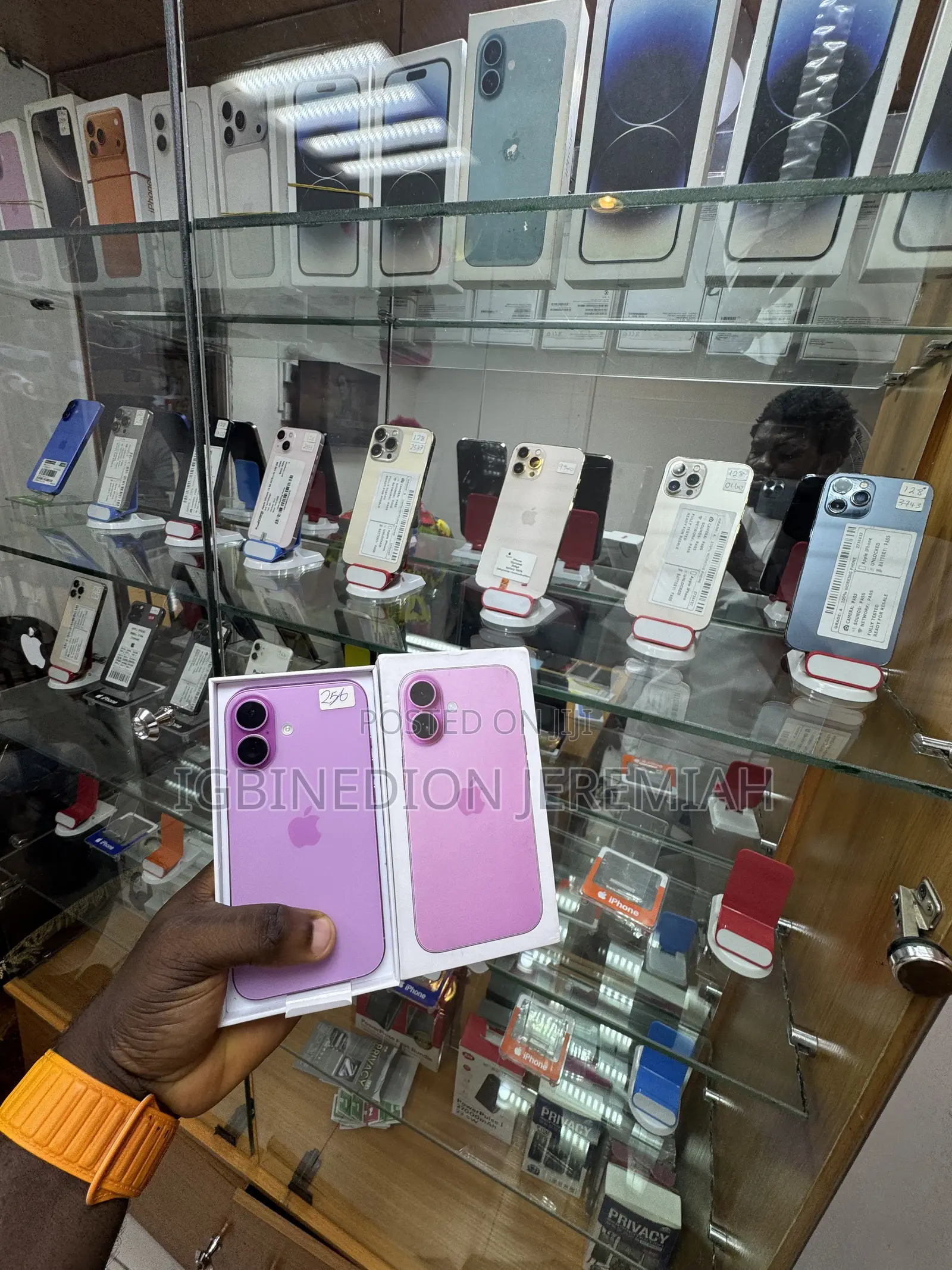 Apple iPhone 16 256 GB Pink