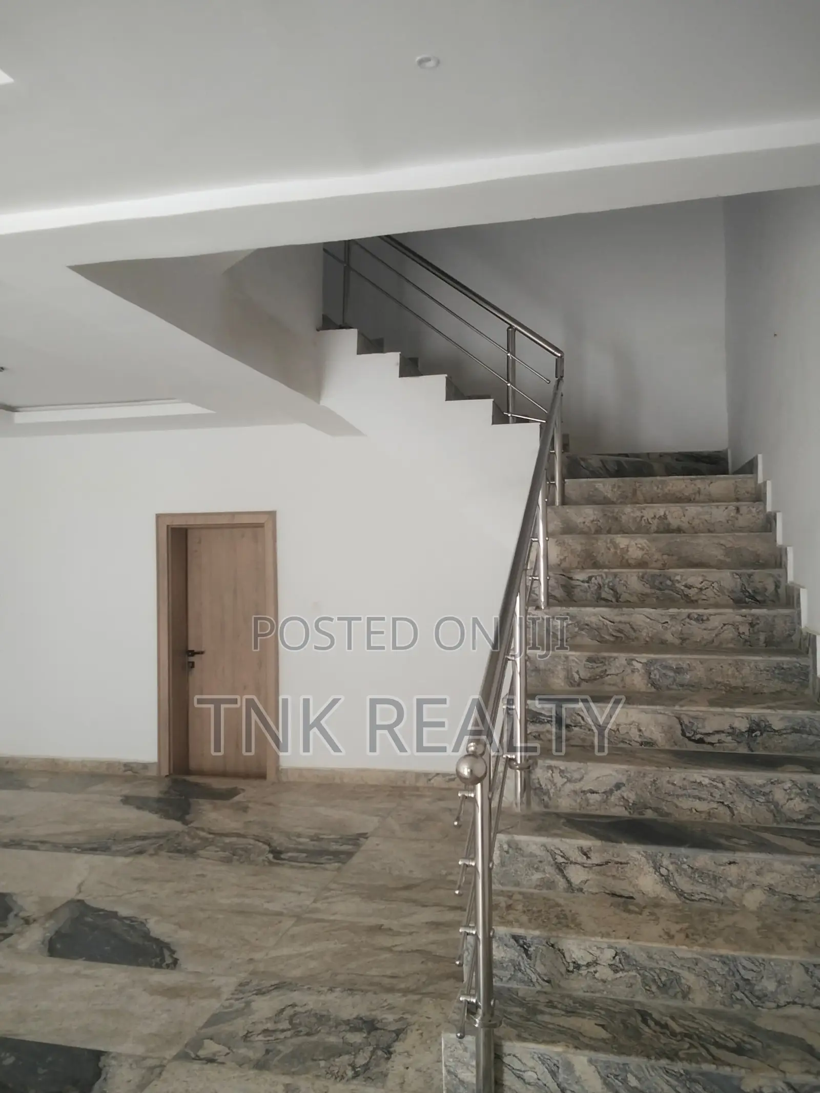 Furnished 4bdrm Townhouse / Terrace in Mabushi for rent