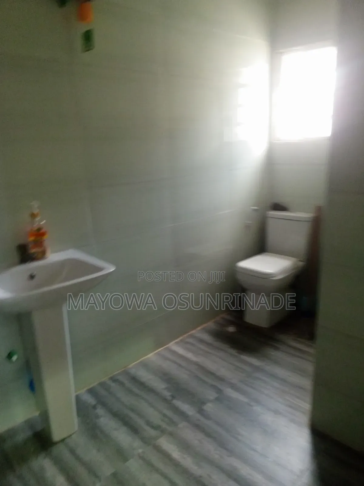 4bdrm Duplex in Alalubosa Gra for rent