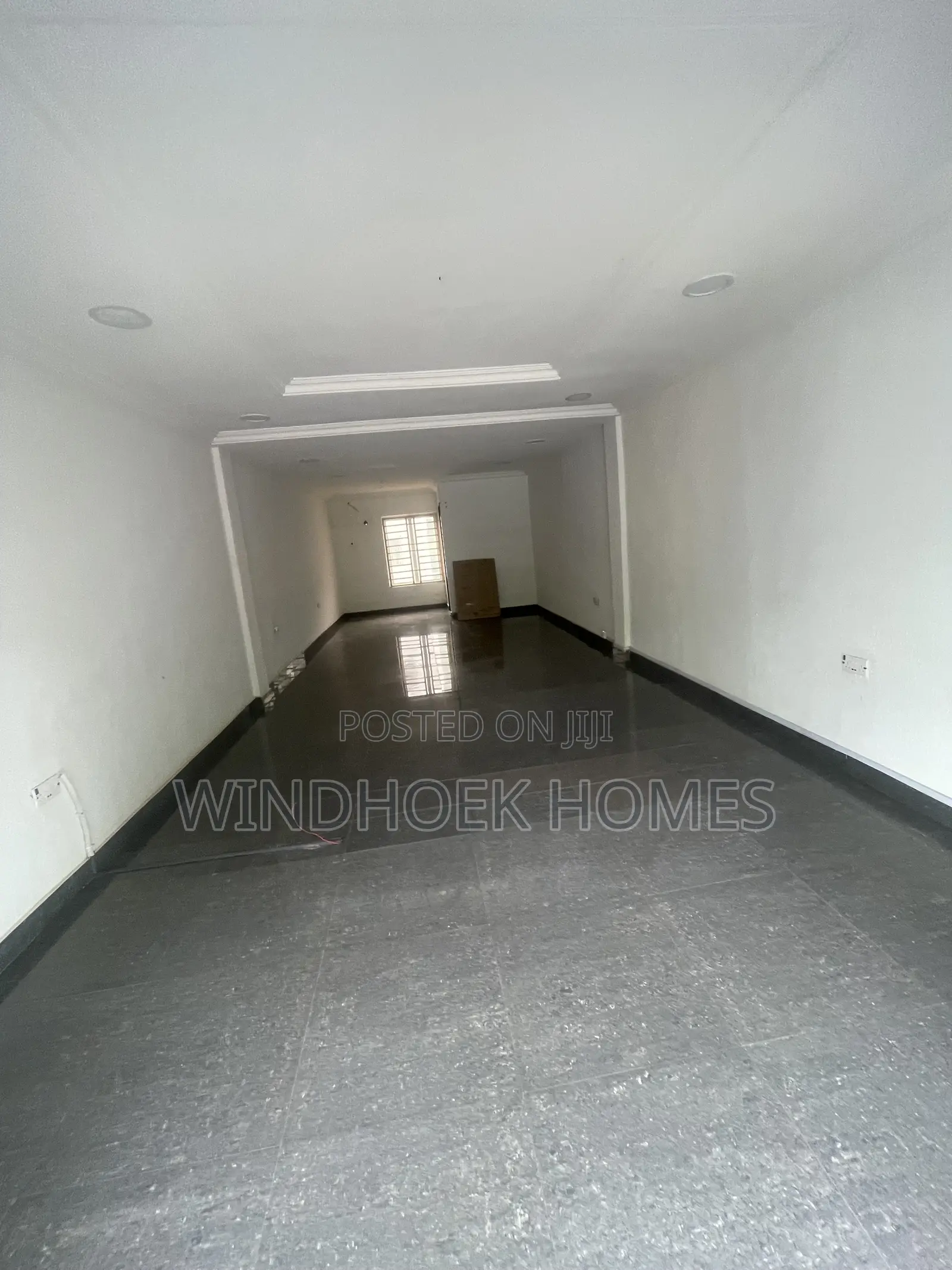 Office Space Measuring About 40sqms on the 1st Floor en-Suite