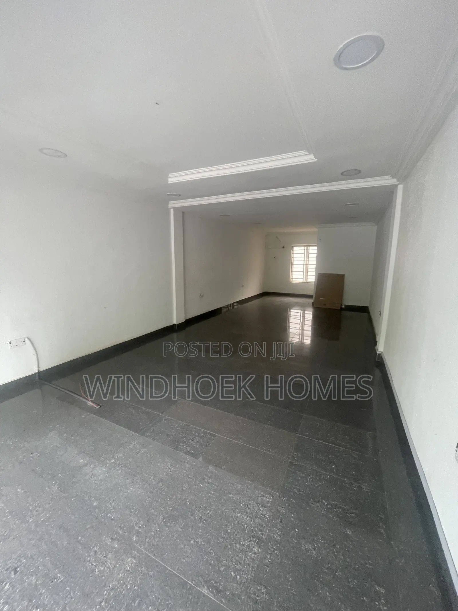 Office Space Measuring About 40sqms on the 1st Floor en-Suite