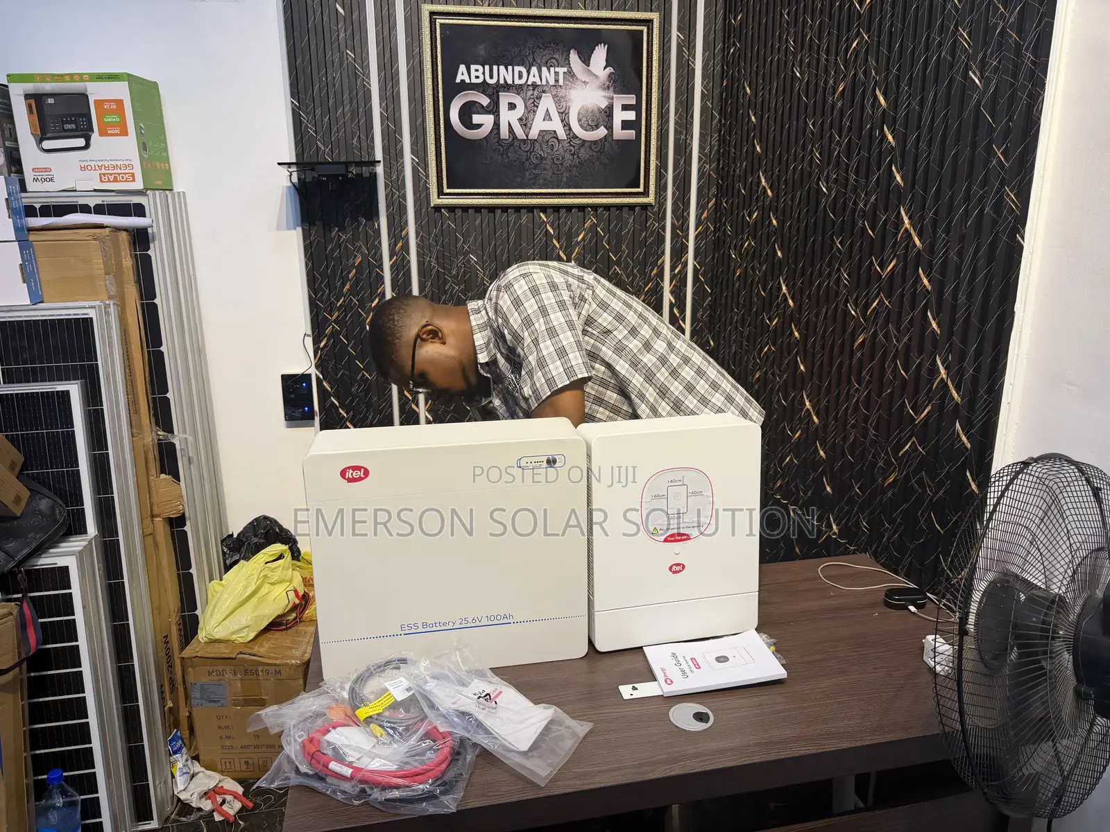 Itel 24v Installation 3kva Hybrid Inverter and 2.5kwh Lithium Battery