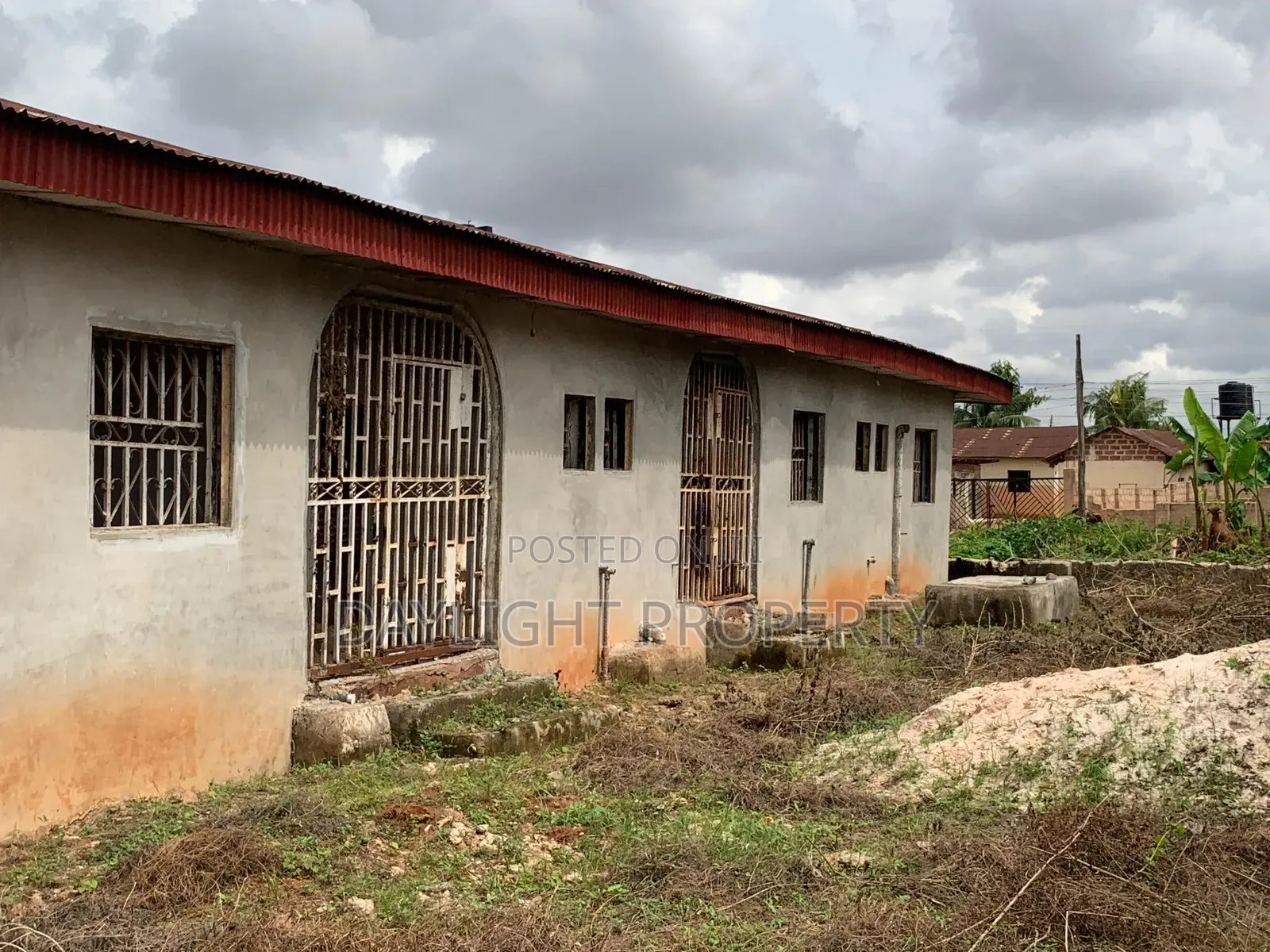 3bdrm Block of Flats in 2 Flats, Benin City for sale
