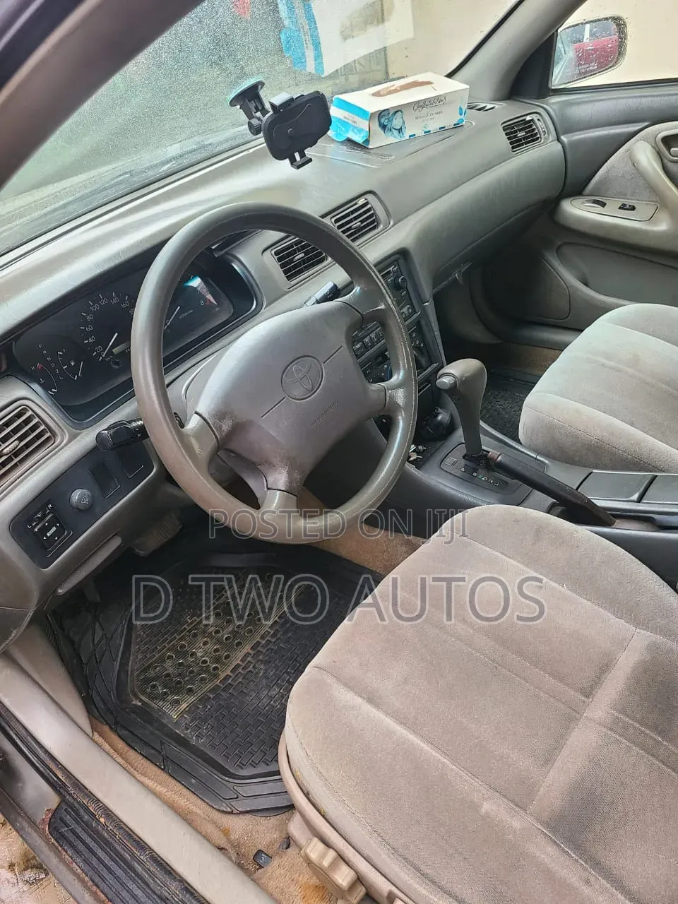 Toyota Camry 1998 Gray