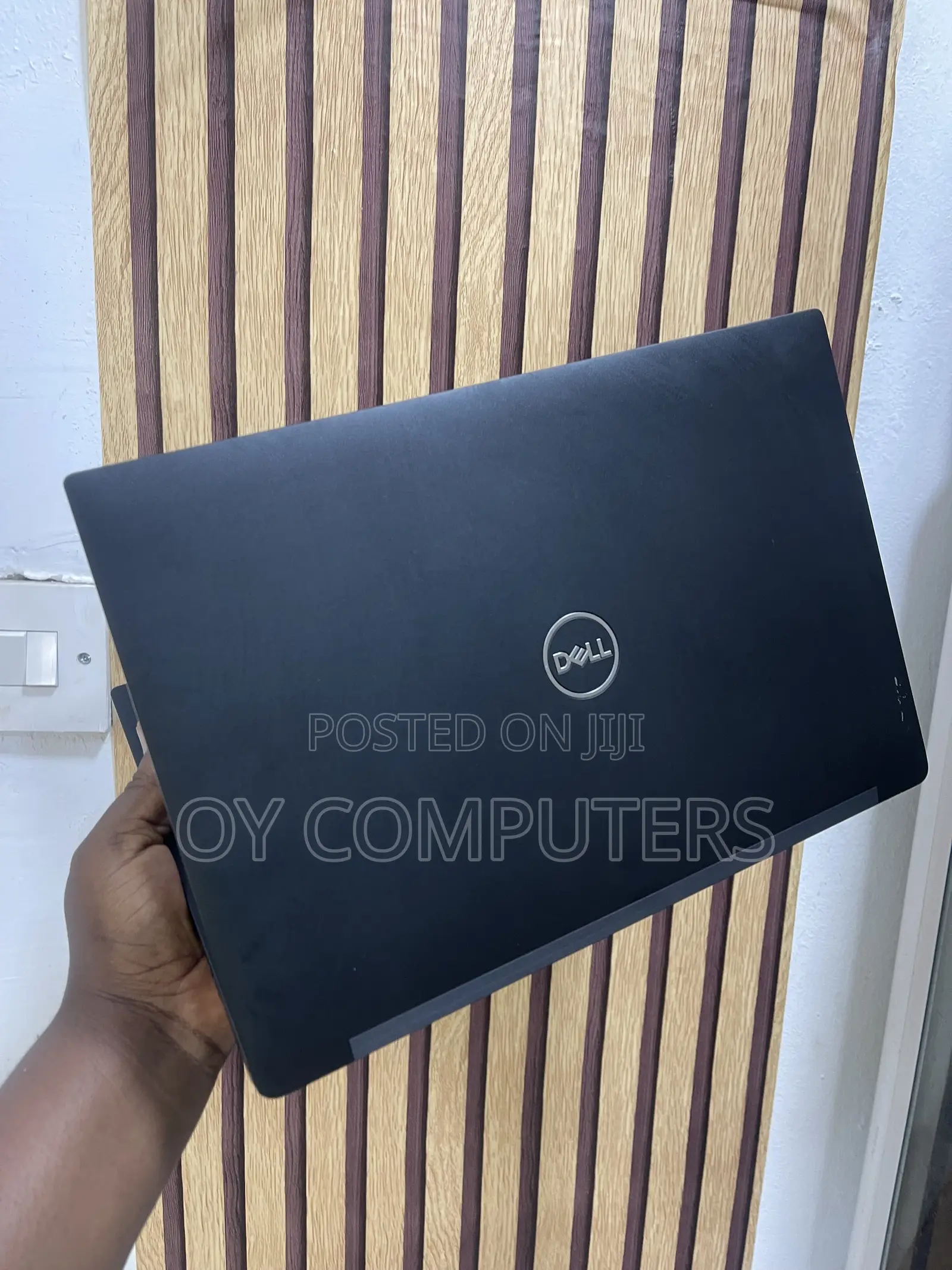 Laptop Dell Latitude 7390 8GB Intel Core i5 SSD 256GB