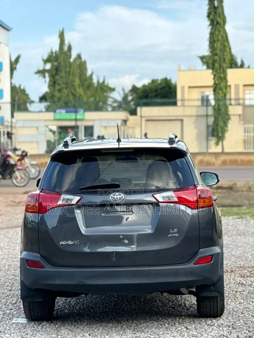 Toyota RAV4 2014 Gray