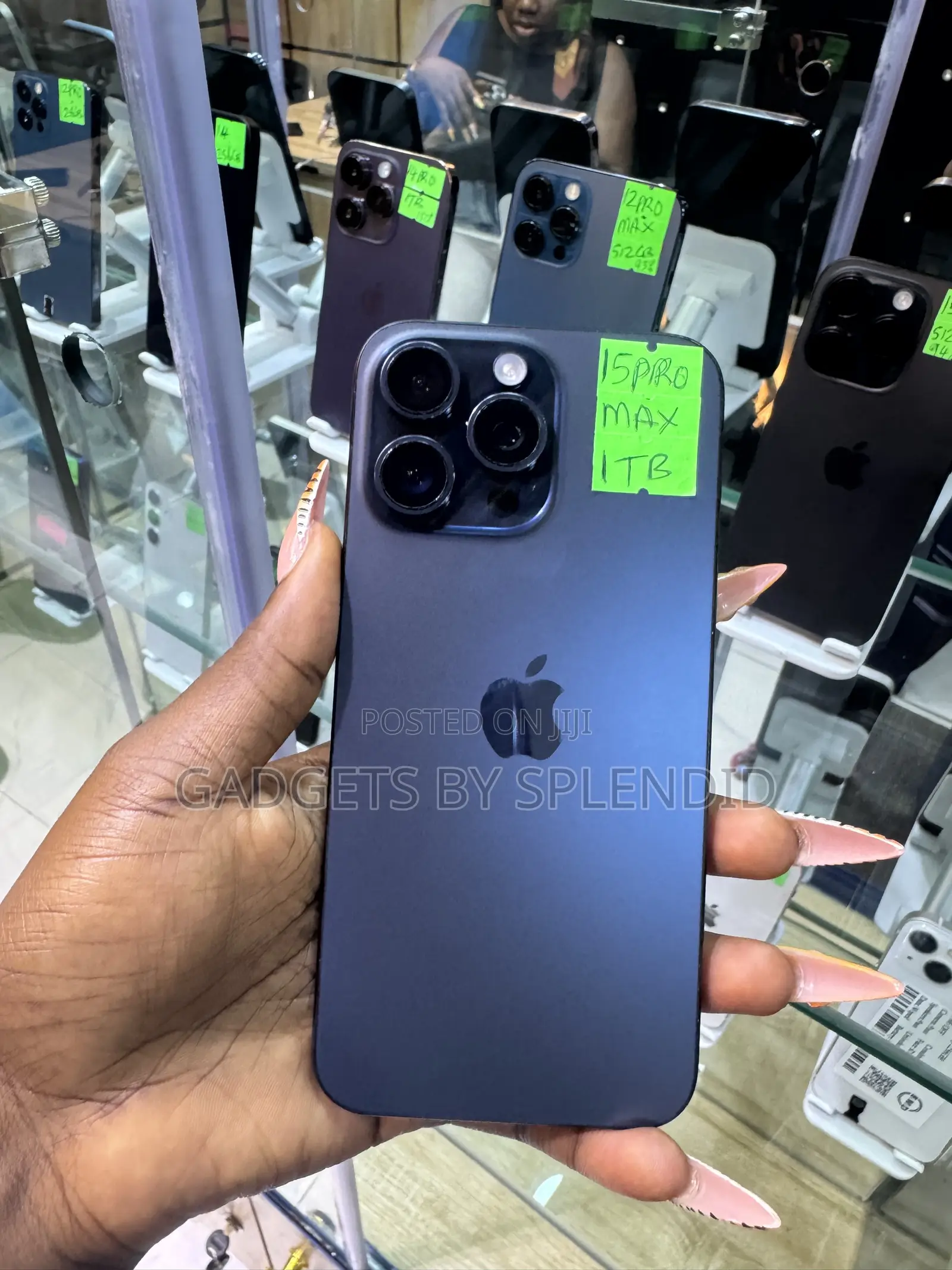 Apple iPhone 15 Pro Max 1 TB