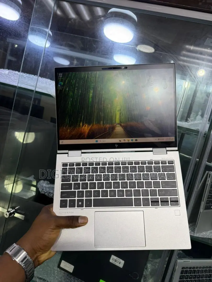 Laptop HP Elite x360 830 G10 32GB Intel Core i7 SSD 512GB