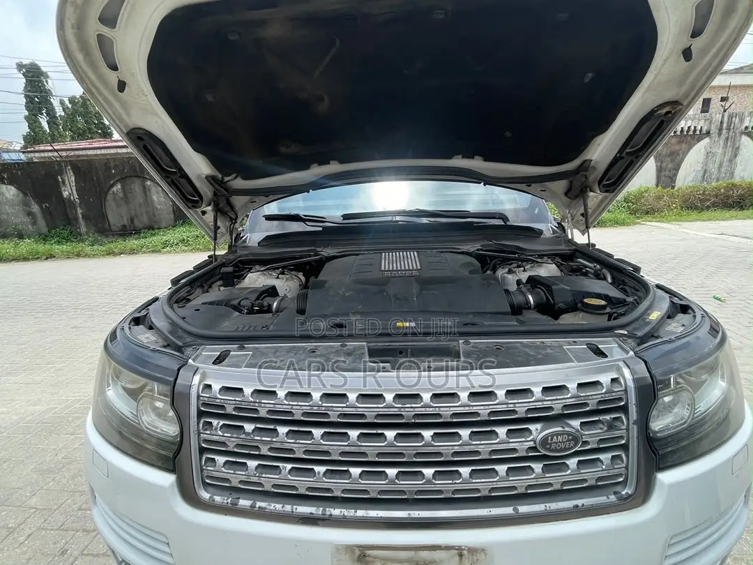Land Rover Range Rover 3.0L Supercharged 2014 White
