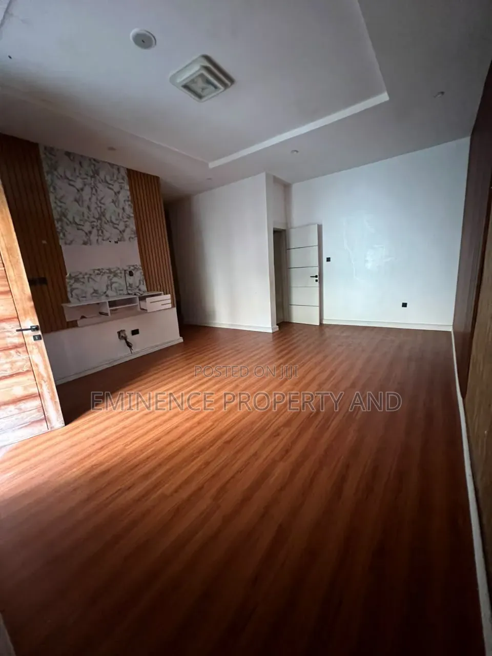 4bdrm Duplex in Ikota for rent