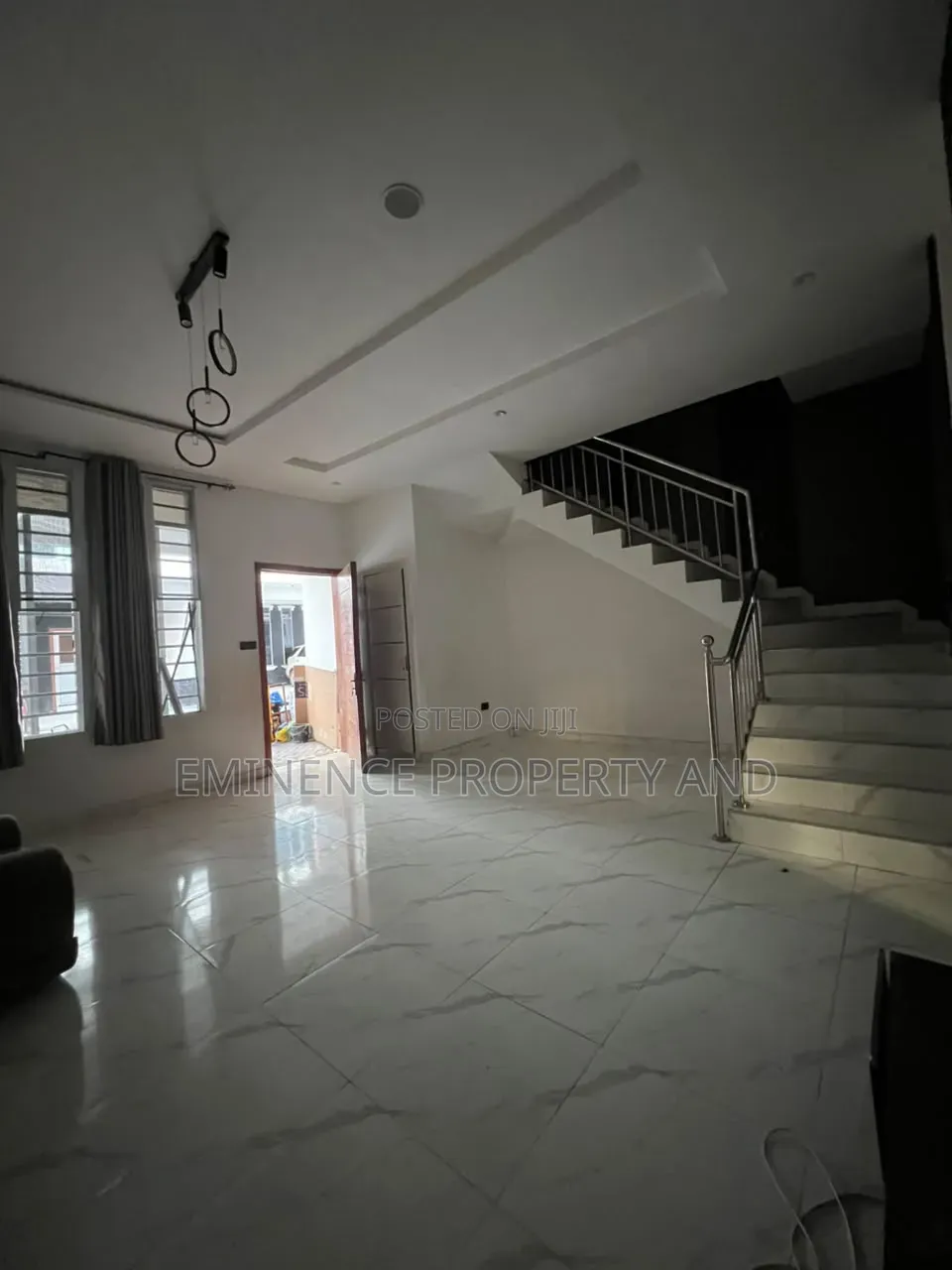 4bdrm Duplex in Ikota for rent
