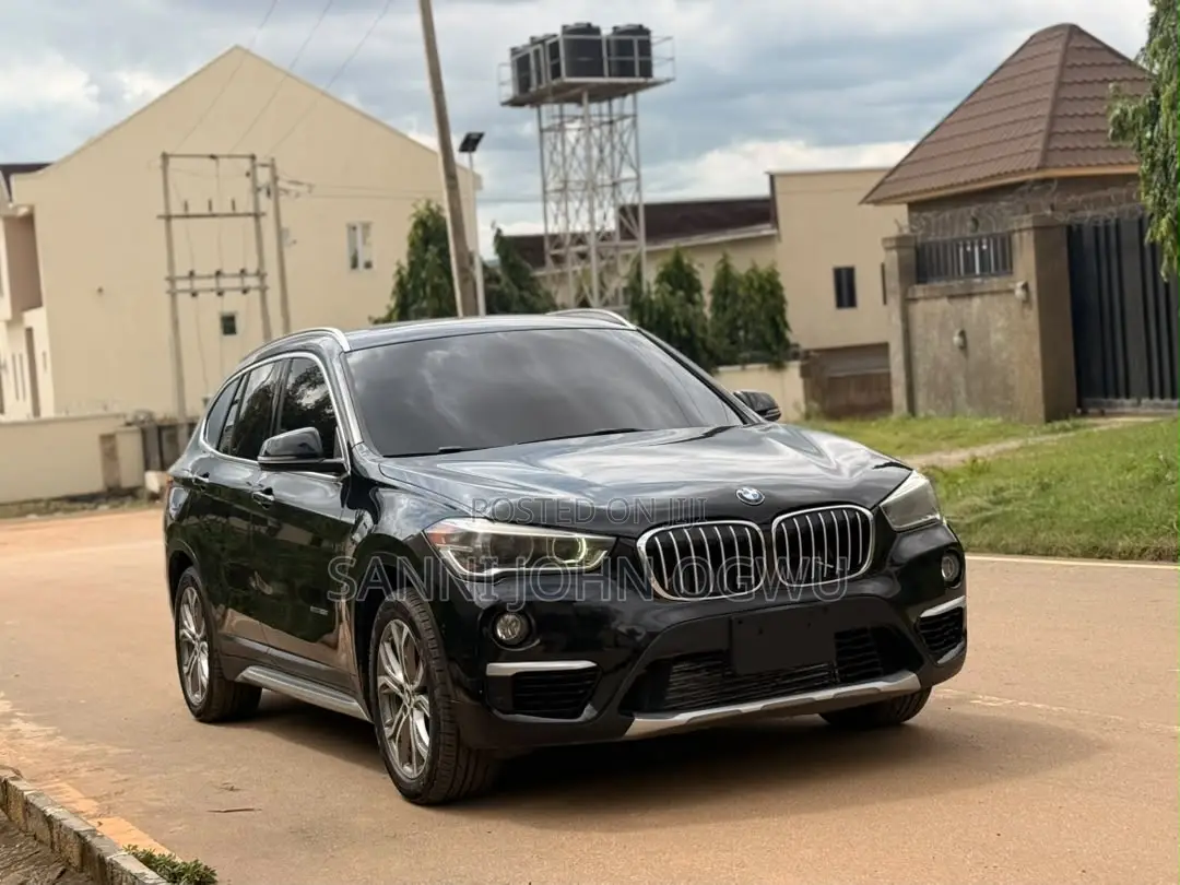 BMW X1 xDrive28i AWD 2016 Black