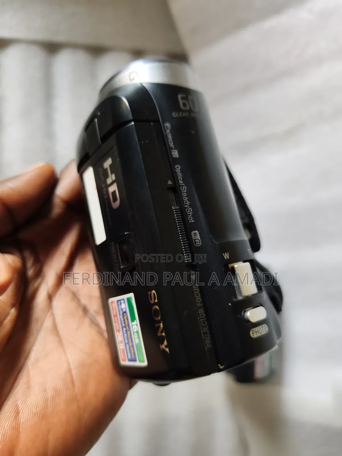Sony FULL HD Video Camera With Projector for Livestream