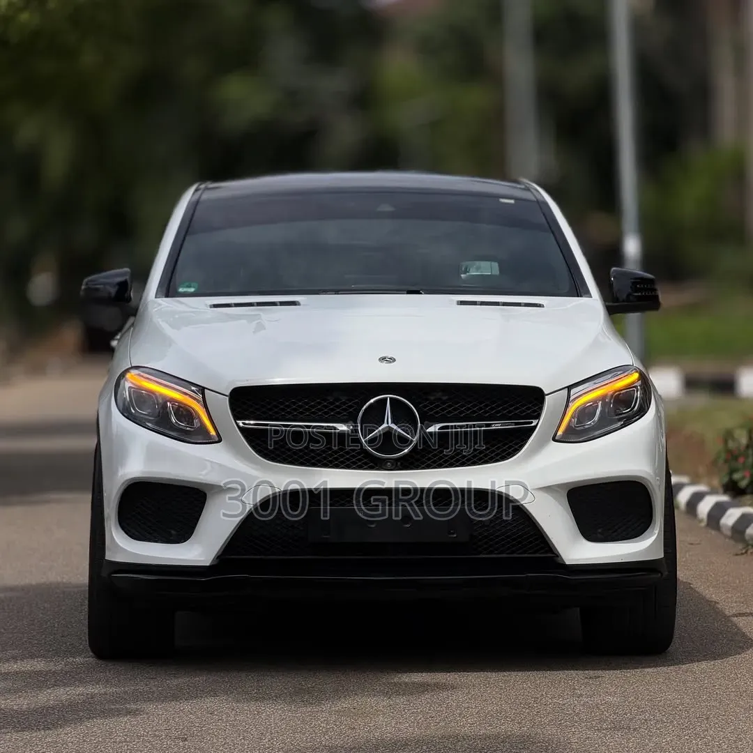 Mercedes-Benz GLE-Class 2019 White