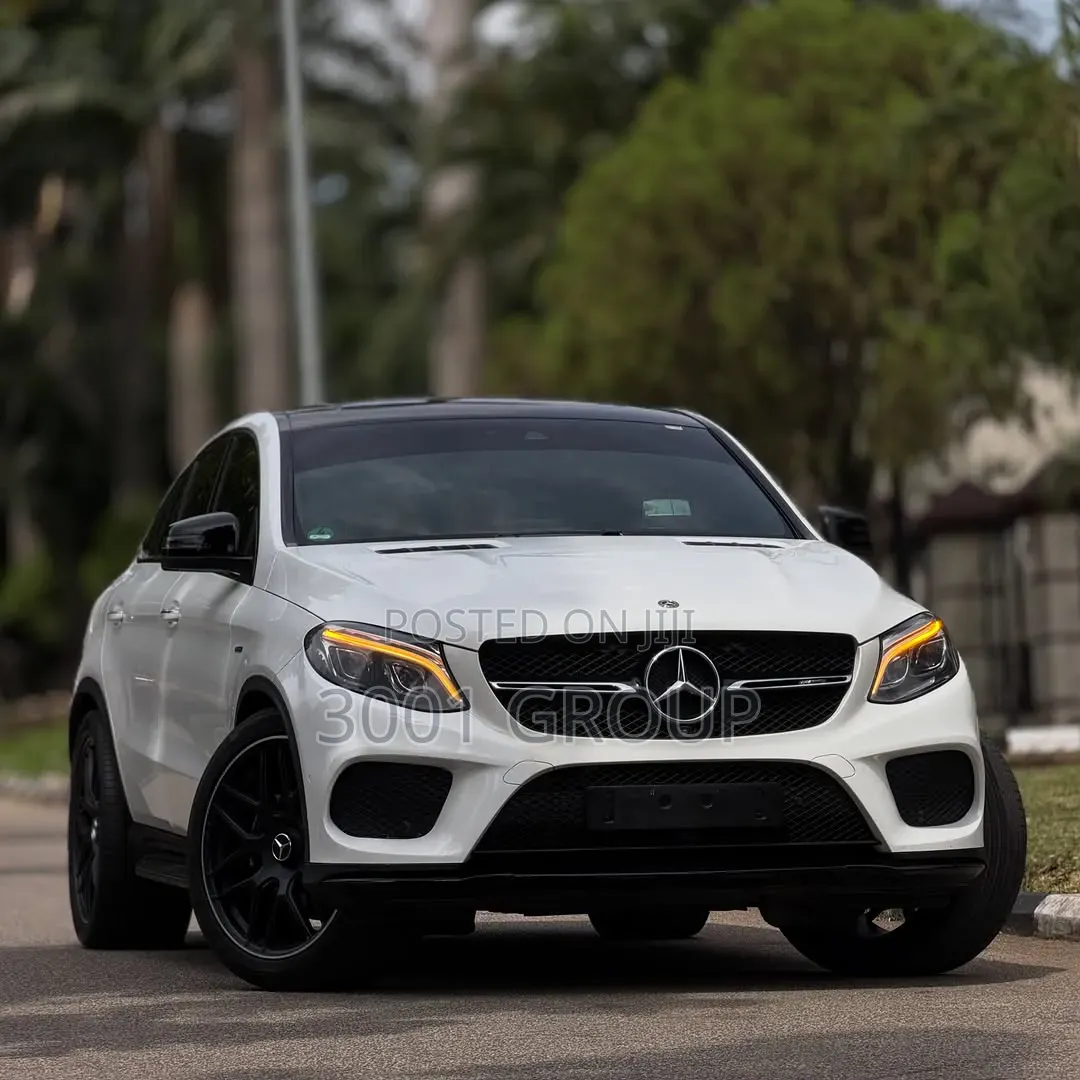 Mercedes-Benz GLE-Class 2019 White