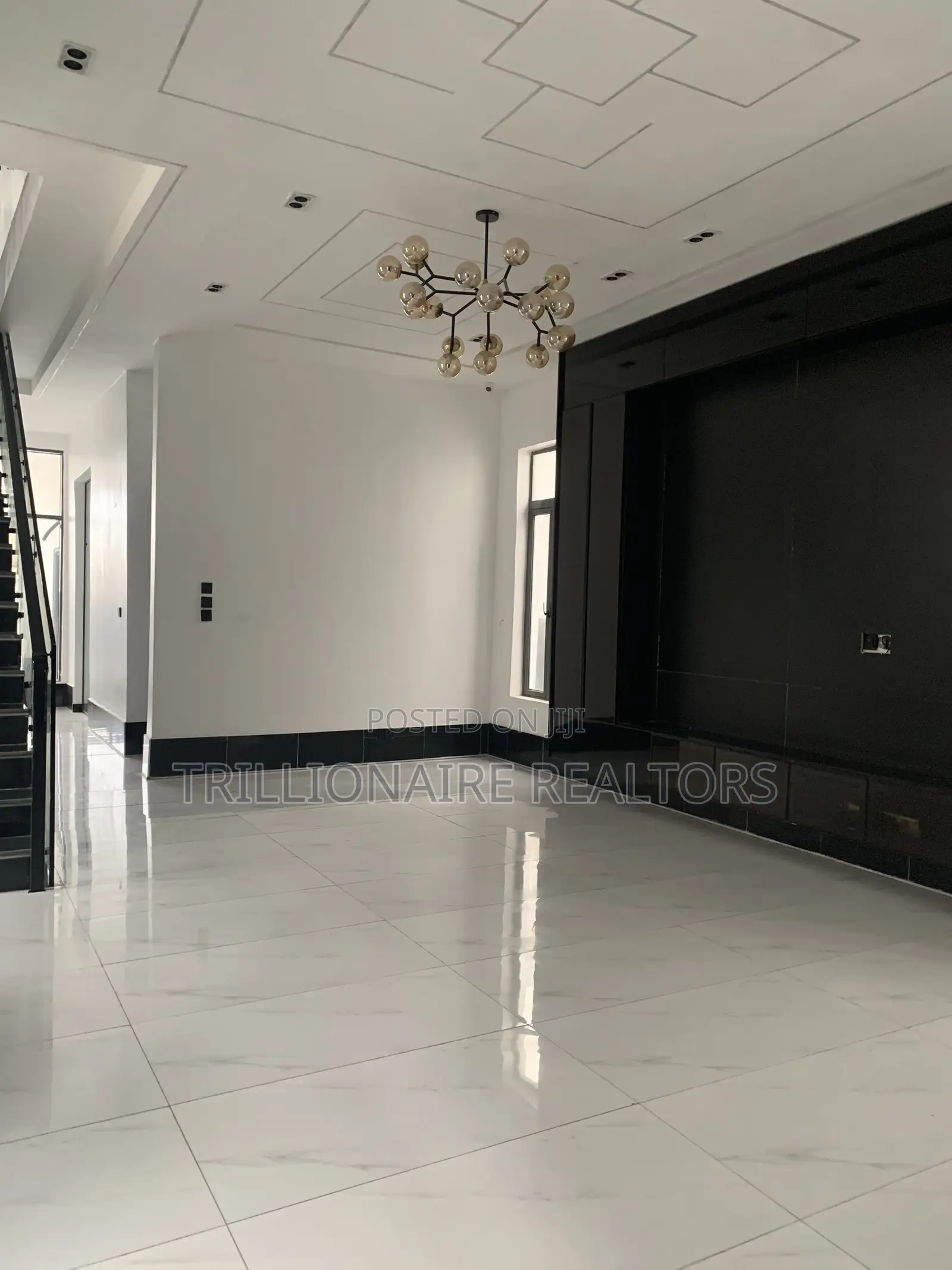 5bdrm Duplex in Behind Blenco, Sangotedo for sale