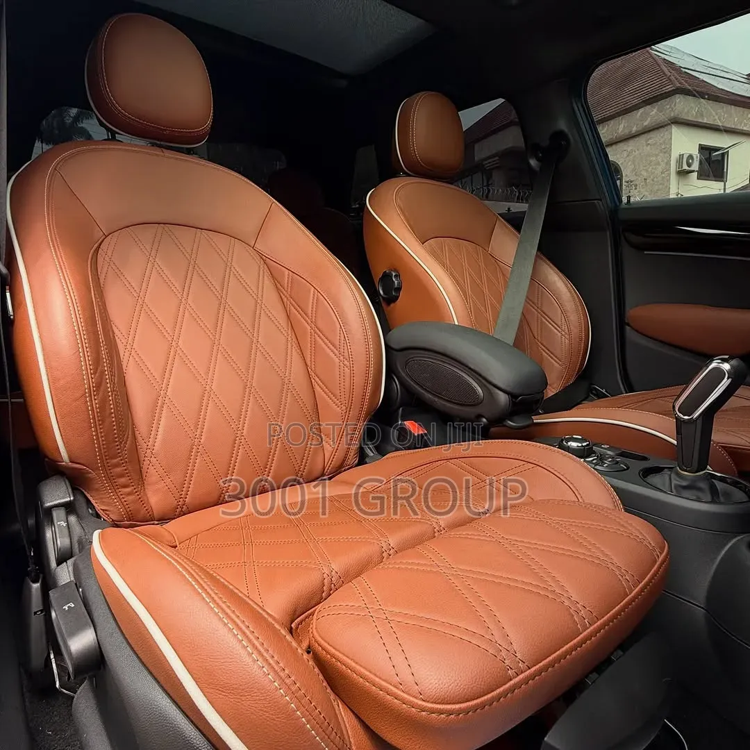 Mini Cooper 2023 Blue