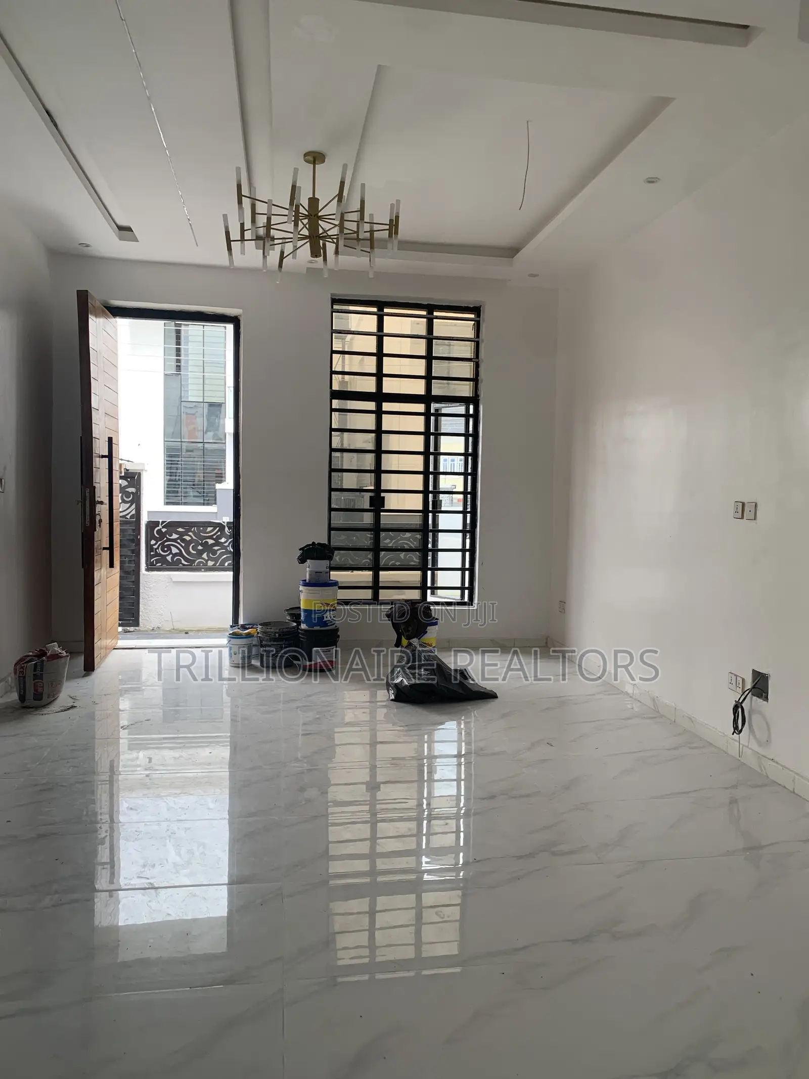 4bdrm Duplex in Behind Blenco, Sangotedo for sale