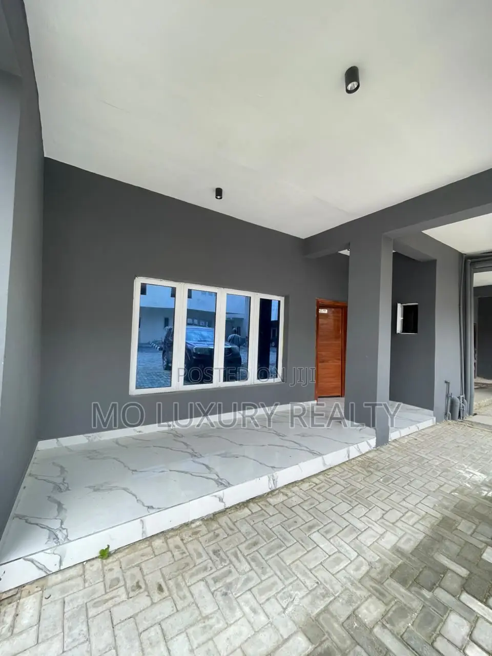 4bdrm Townhouse / Terrace in Ikate for rent