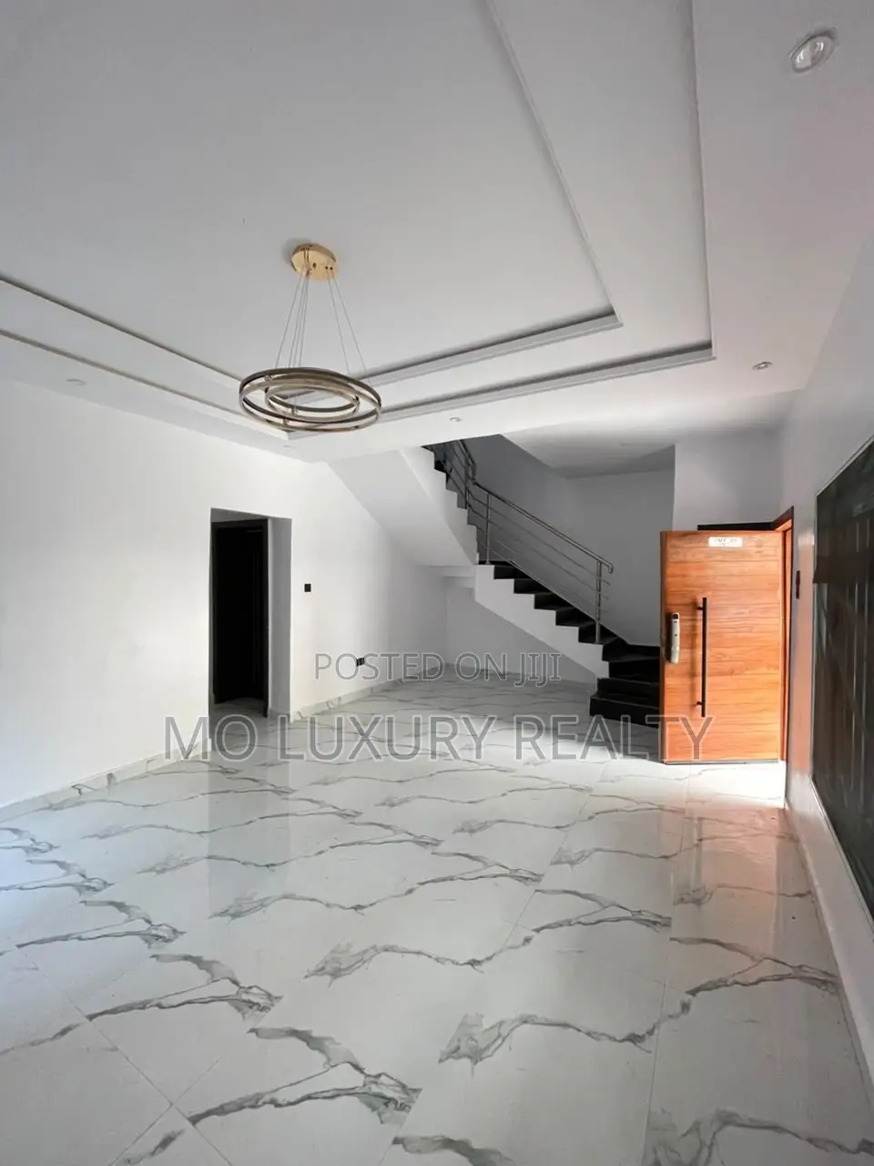 4bdrm Townhouse / Terrace in Ikate for rent