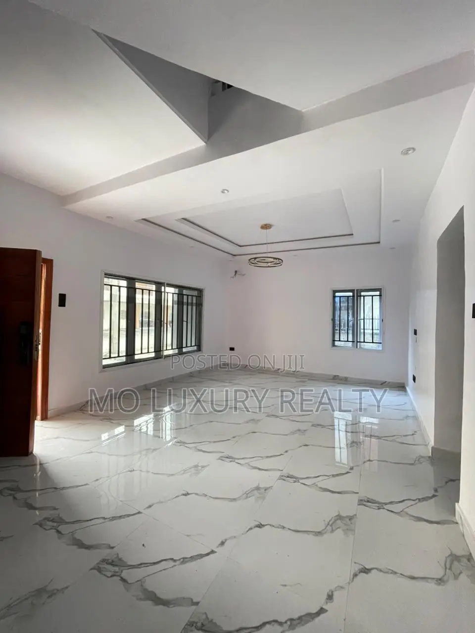 4bdrm Townhouse / Terrace in Ikate for rent