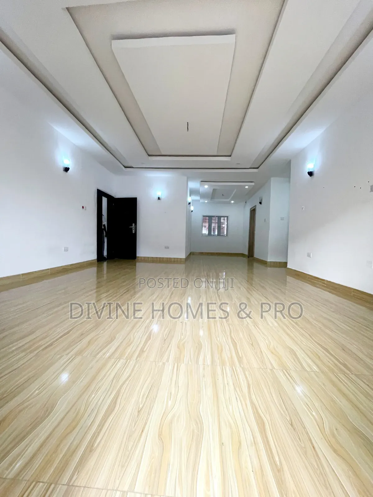 3bdrm Block of Flats in Wuye for rent