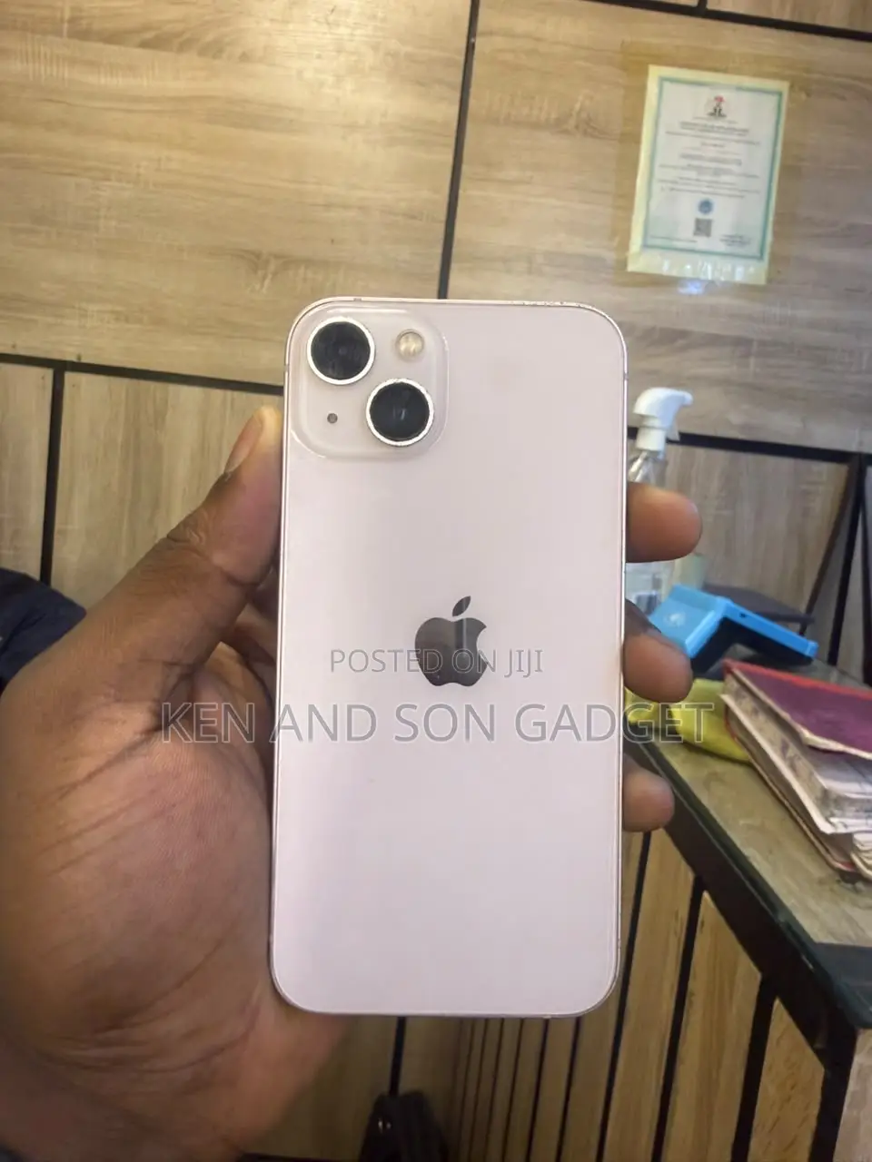 Apple iPhone 13 128 GB Green