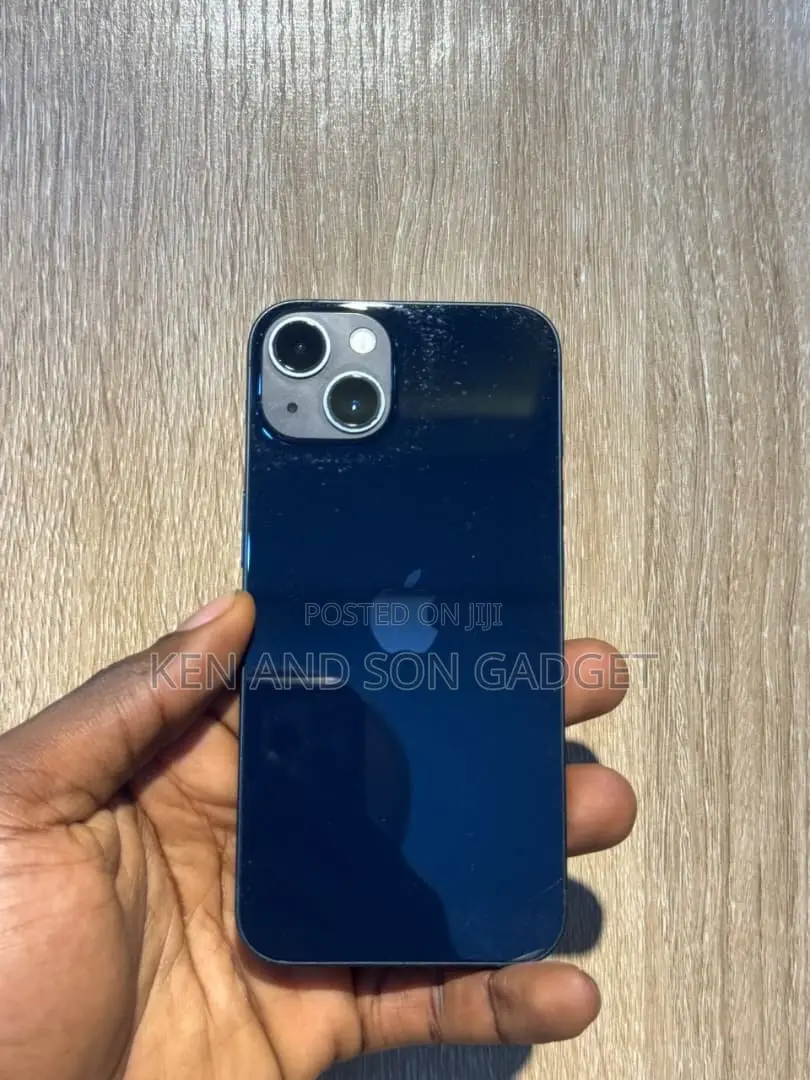 Apple iPhone 13 128 GB Green