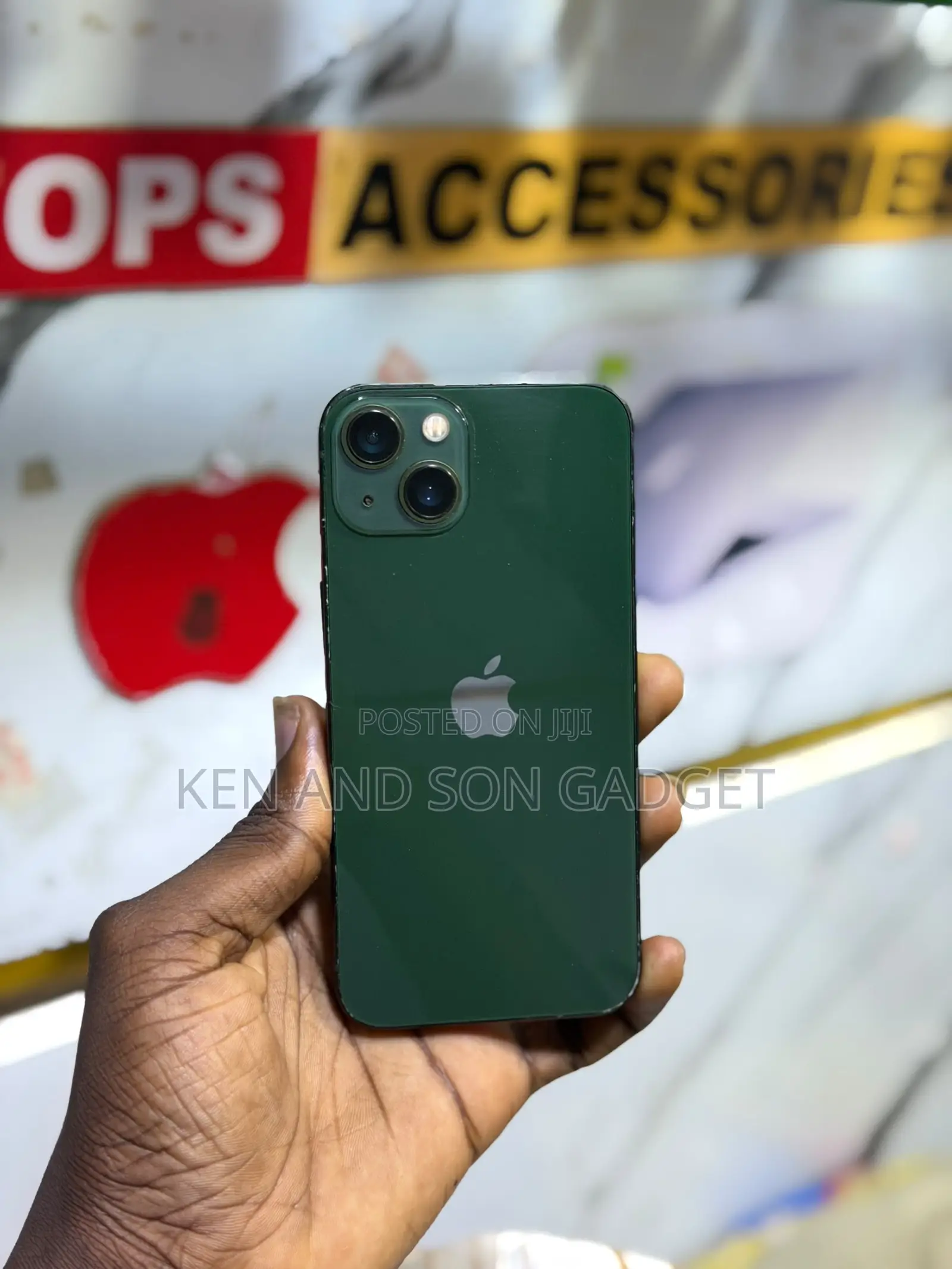 Apple iPhone 13 128 GB Green
