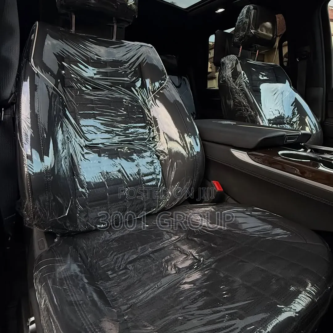 Cadillac Escalade 2025 White