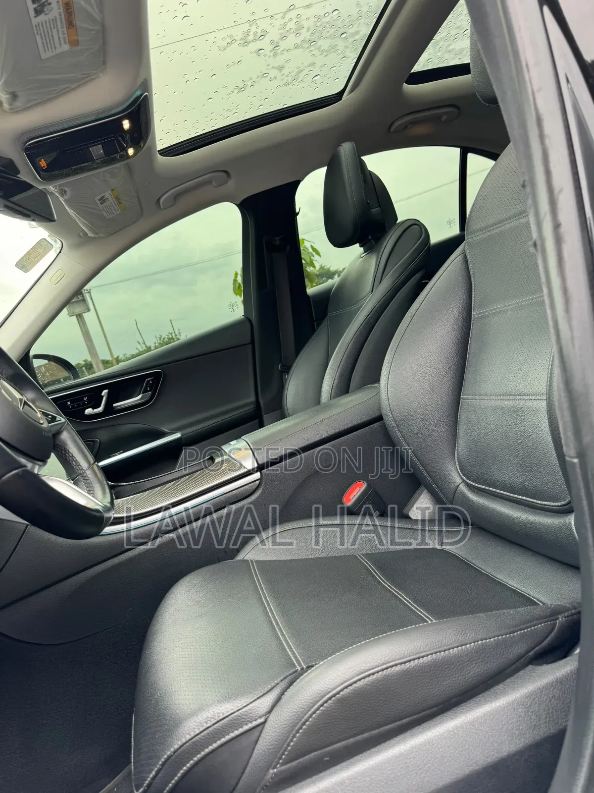 Mercedes-Benz C300 2023 Black