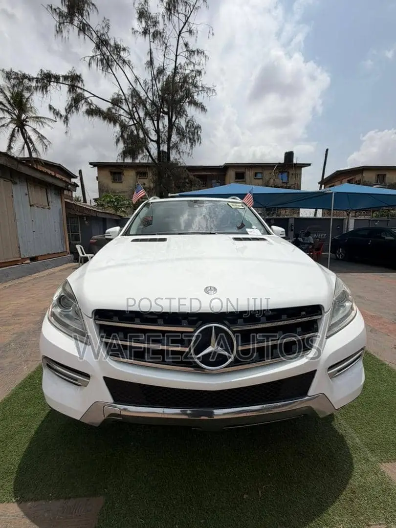 Mercedes-Benz M Class ML350 4MATIC 4dr SUV AWD (3.5L 6cyl 7A) 2015