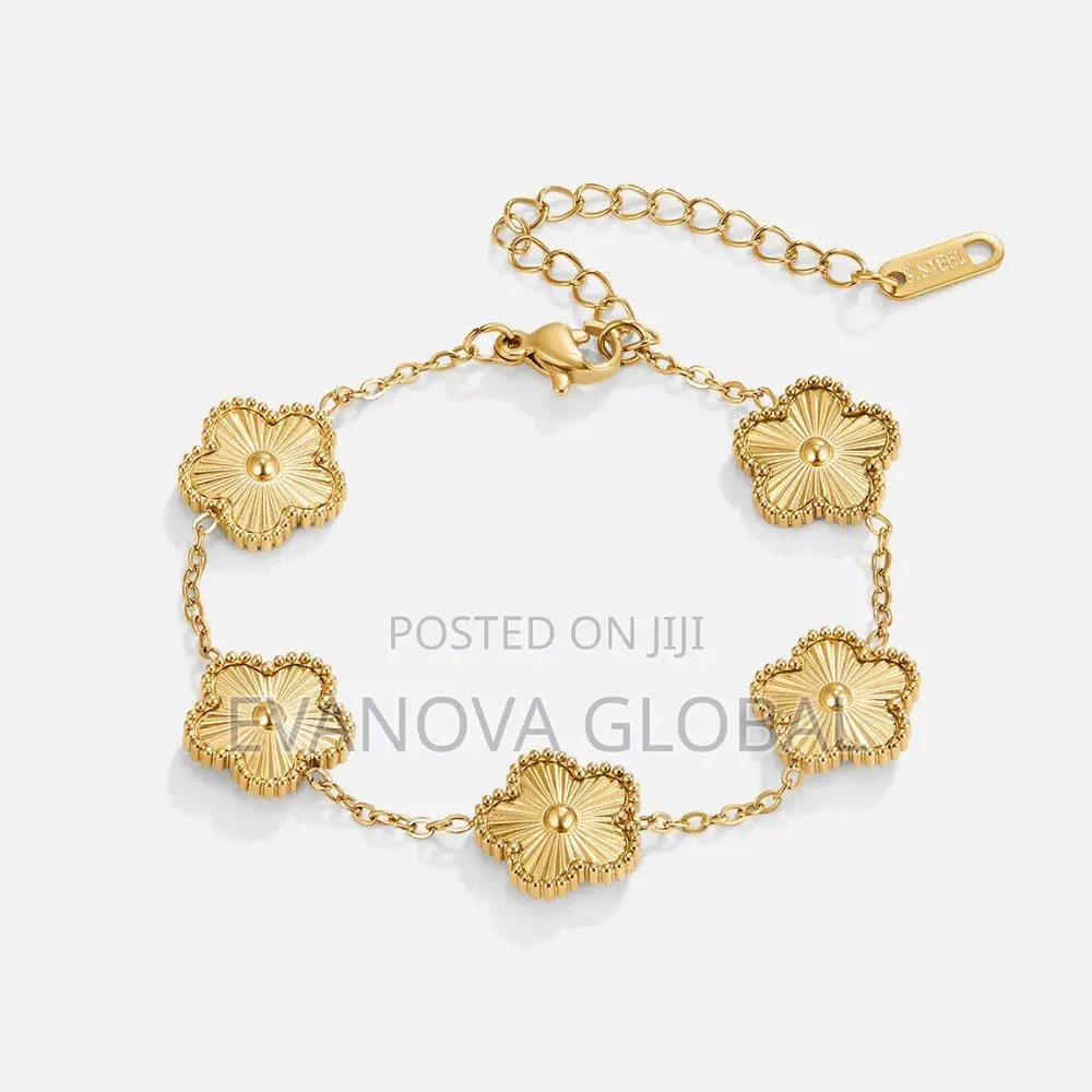 VCA Bracelet