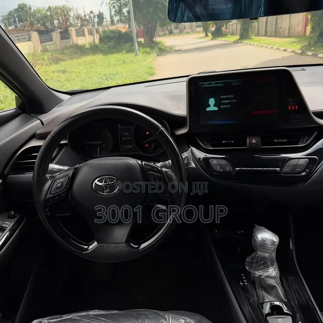 Toyota C-HR 2023 Black