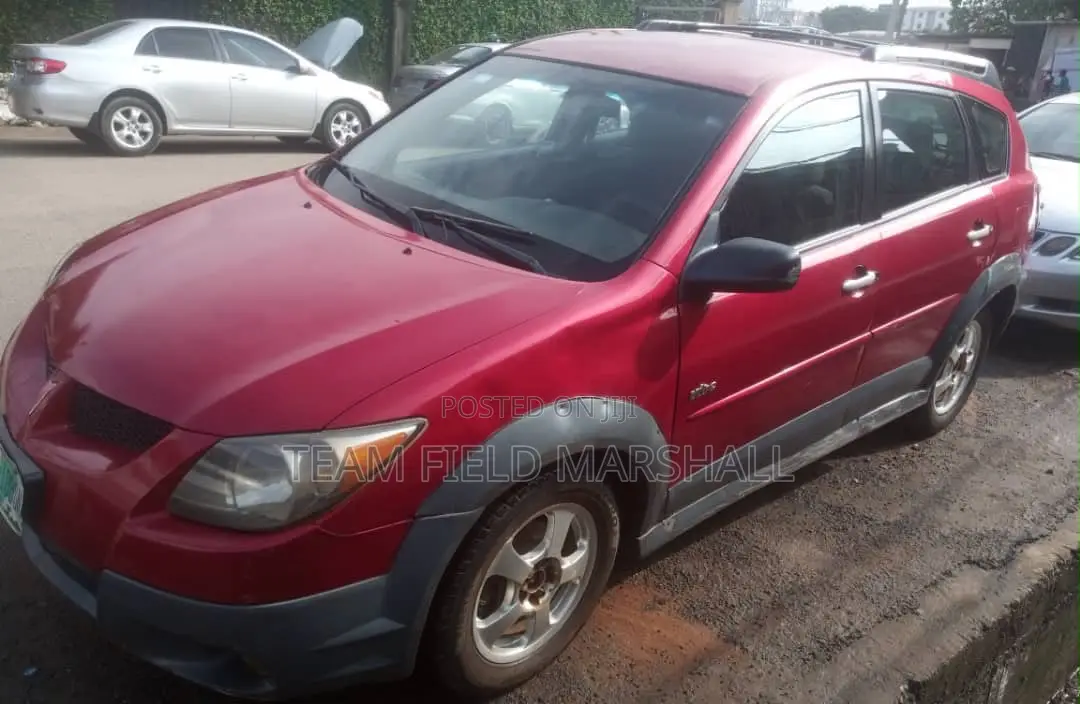 Pontiac Vibe Automatic 2004 Red