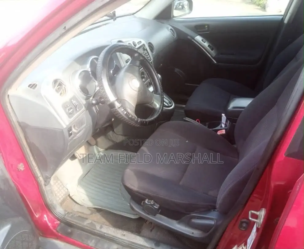 Pontiac Vibe Automatic 2004 Red