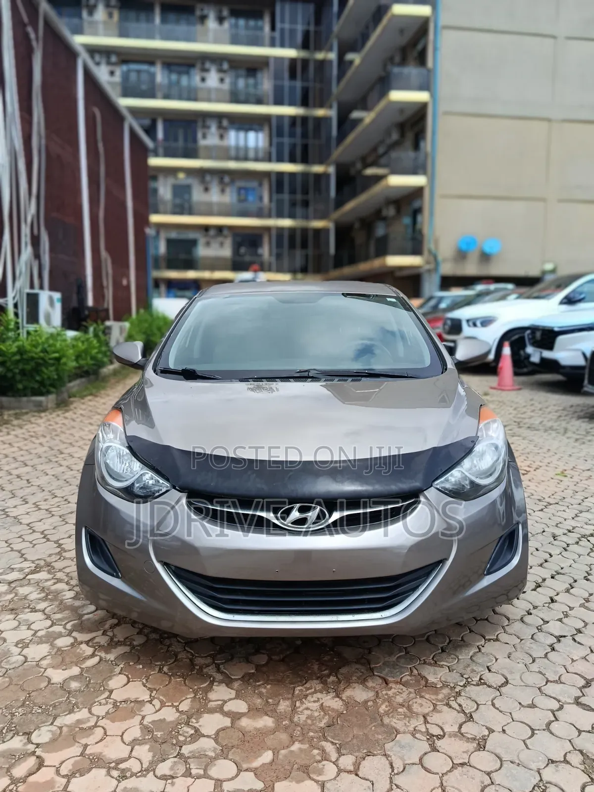 Hyundai Elantra GLS Sedan FWD (1.8L 4cyl 6A) 2013 Brown