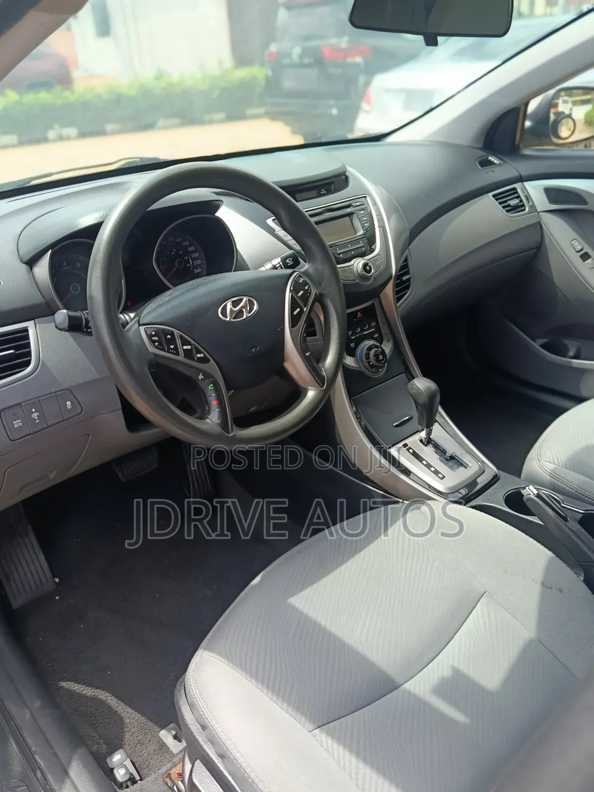 Hyundai Elantra GLS Sedan FWD (1.8L 4cyl 6A) 2013 Brown