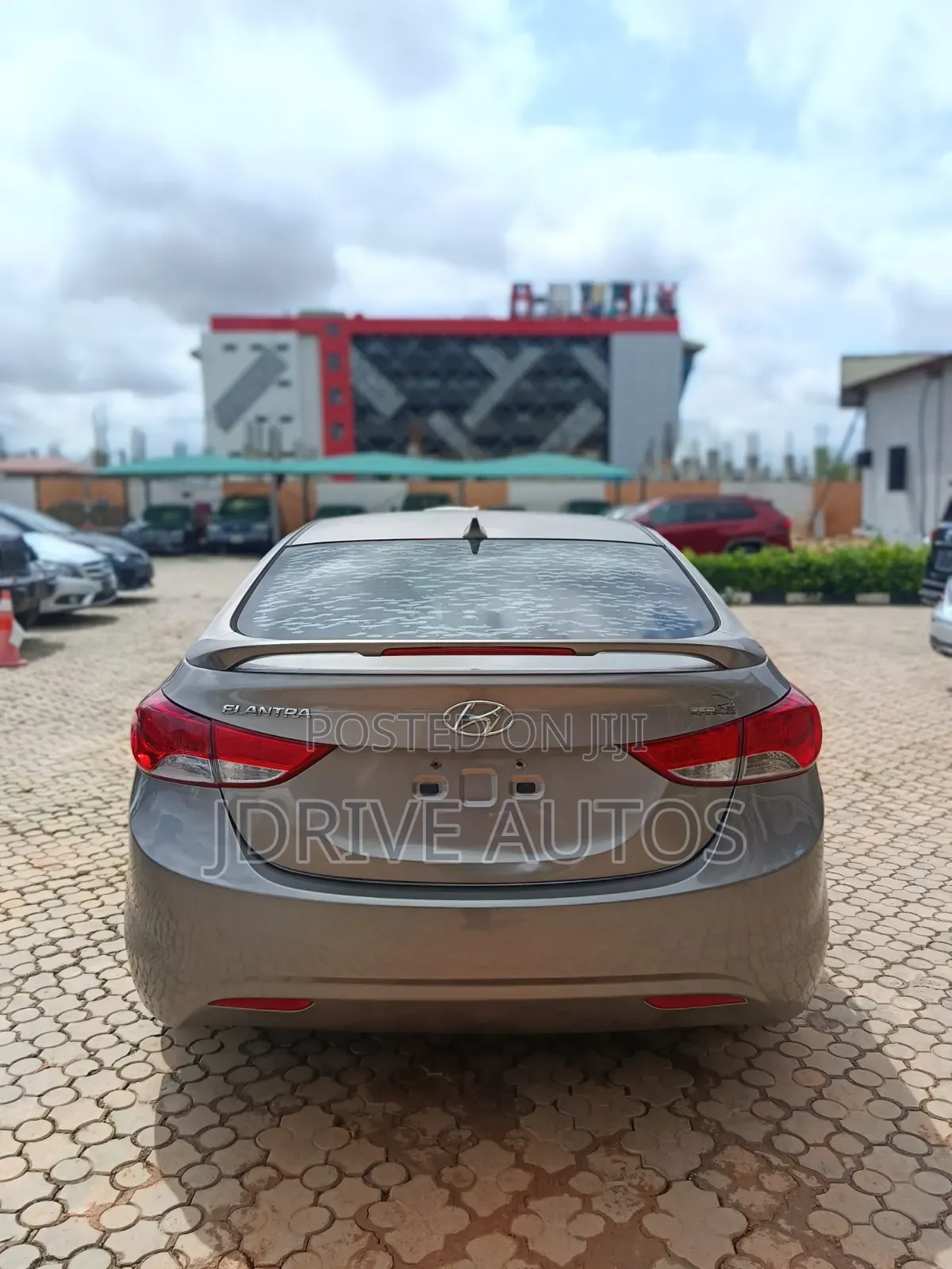 Hyundai Elantra GLS Sedan FWD (1.8L 4cyl 6A) 2013 Brown